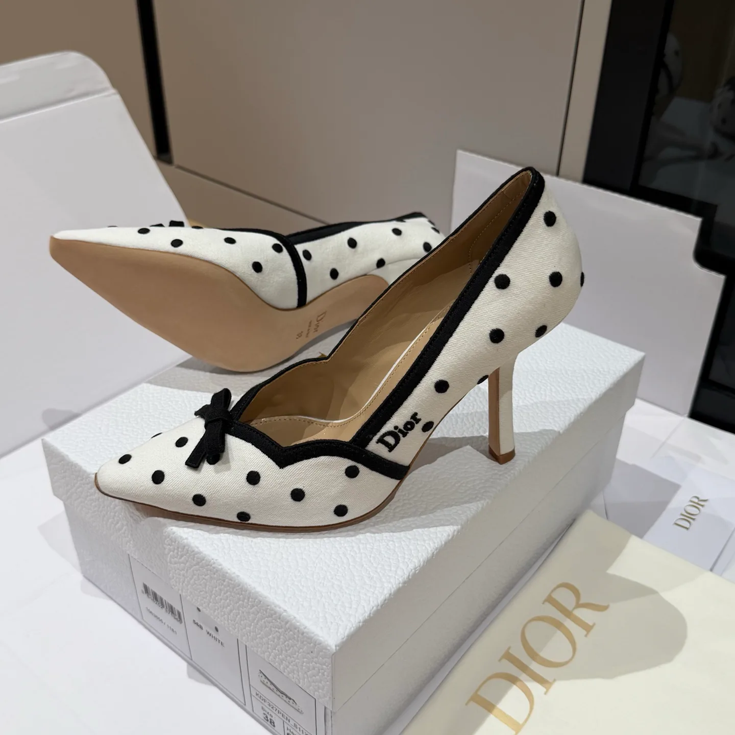 Туфли Женские Christian Dior 18121684