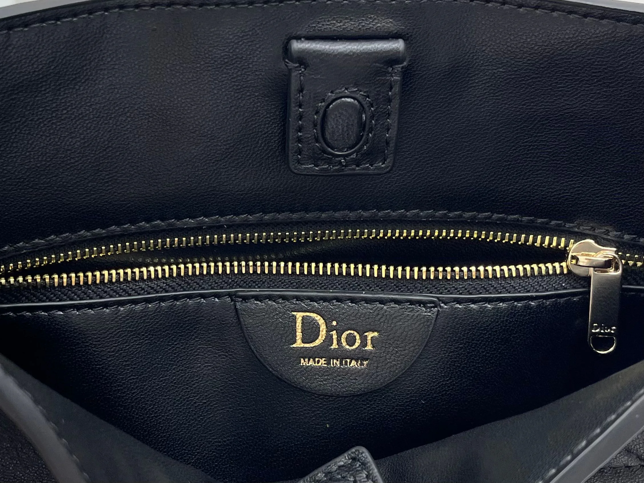 Классические Сумки Женские Christian Dior 13349536