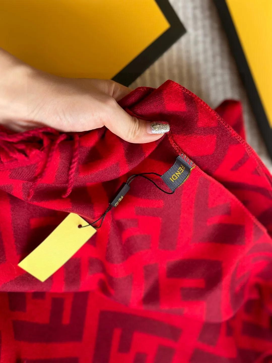 Шарфы Fendi 5728374