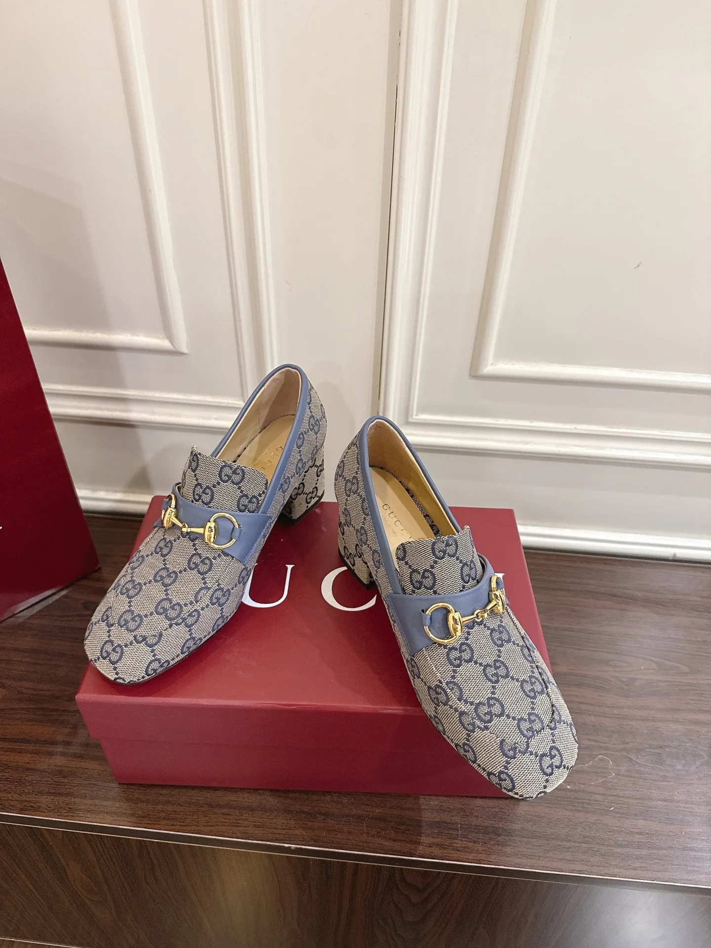 Лоферы И Мокасины Женские Gucci 1884001