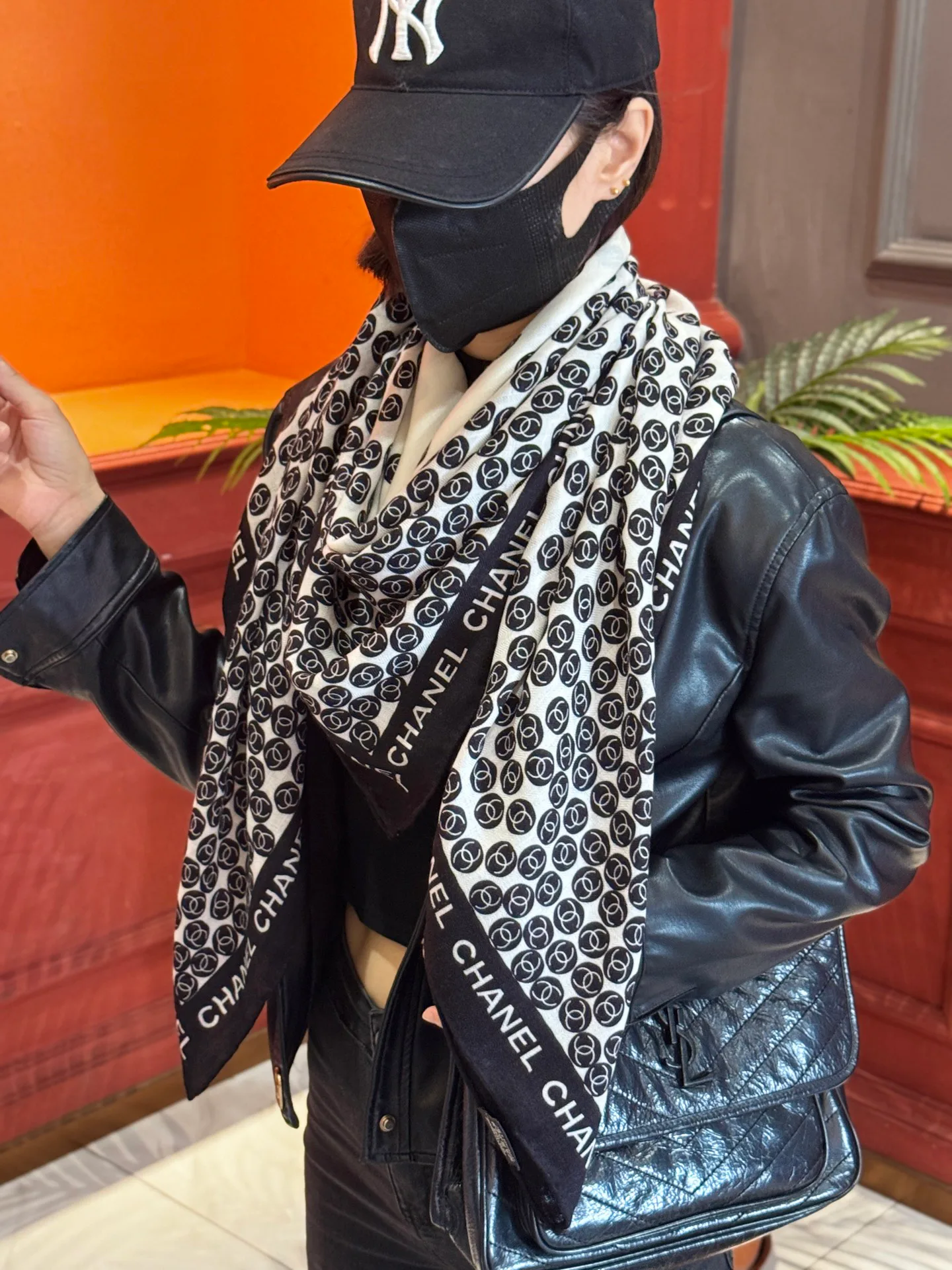 Шарфы Chanel 163736