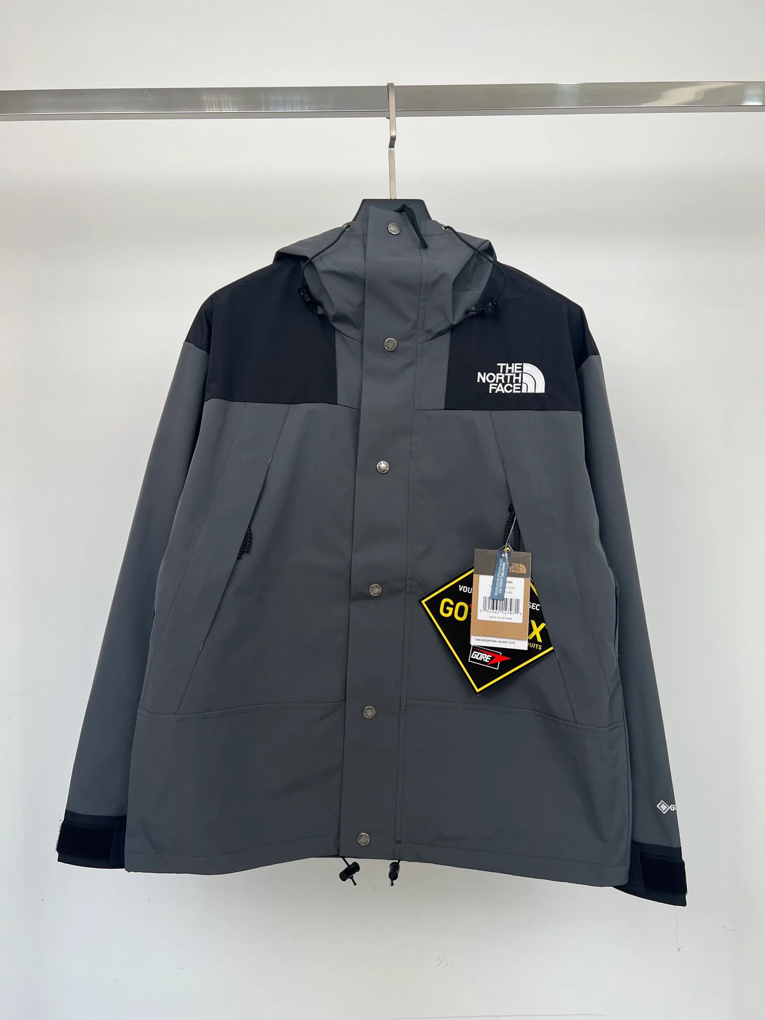 Куртки И Пуховики Женские The North Face 18416093