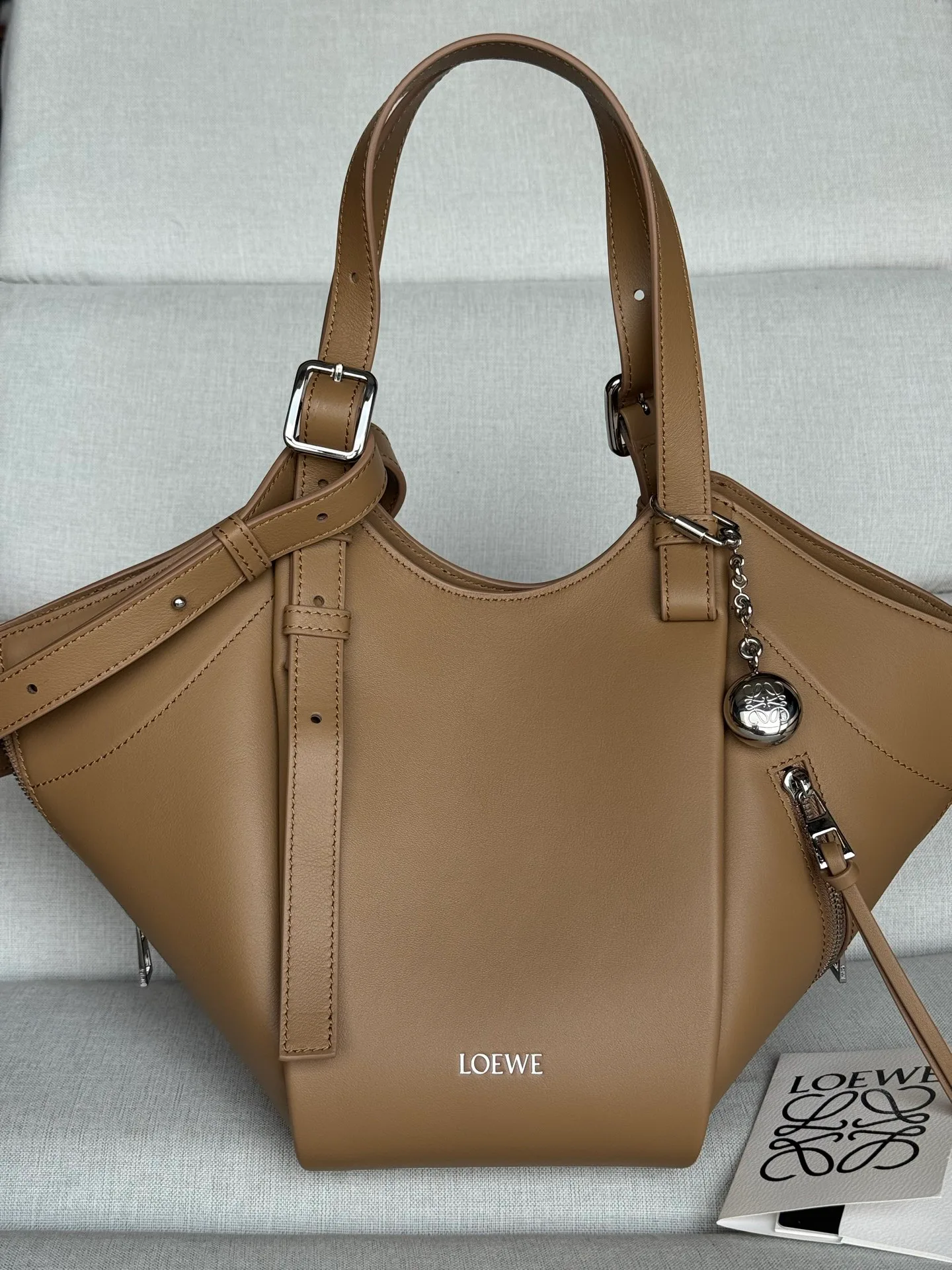 Классические Сумки Женские Loewe 11621927