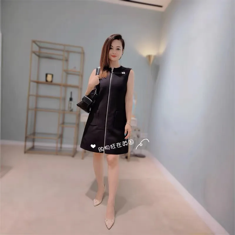 Платья Женские Louis Vuitton 18249121