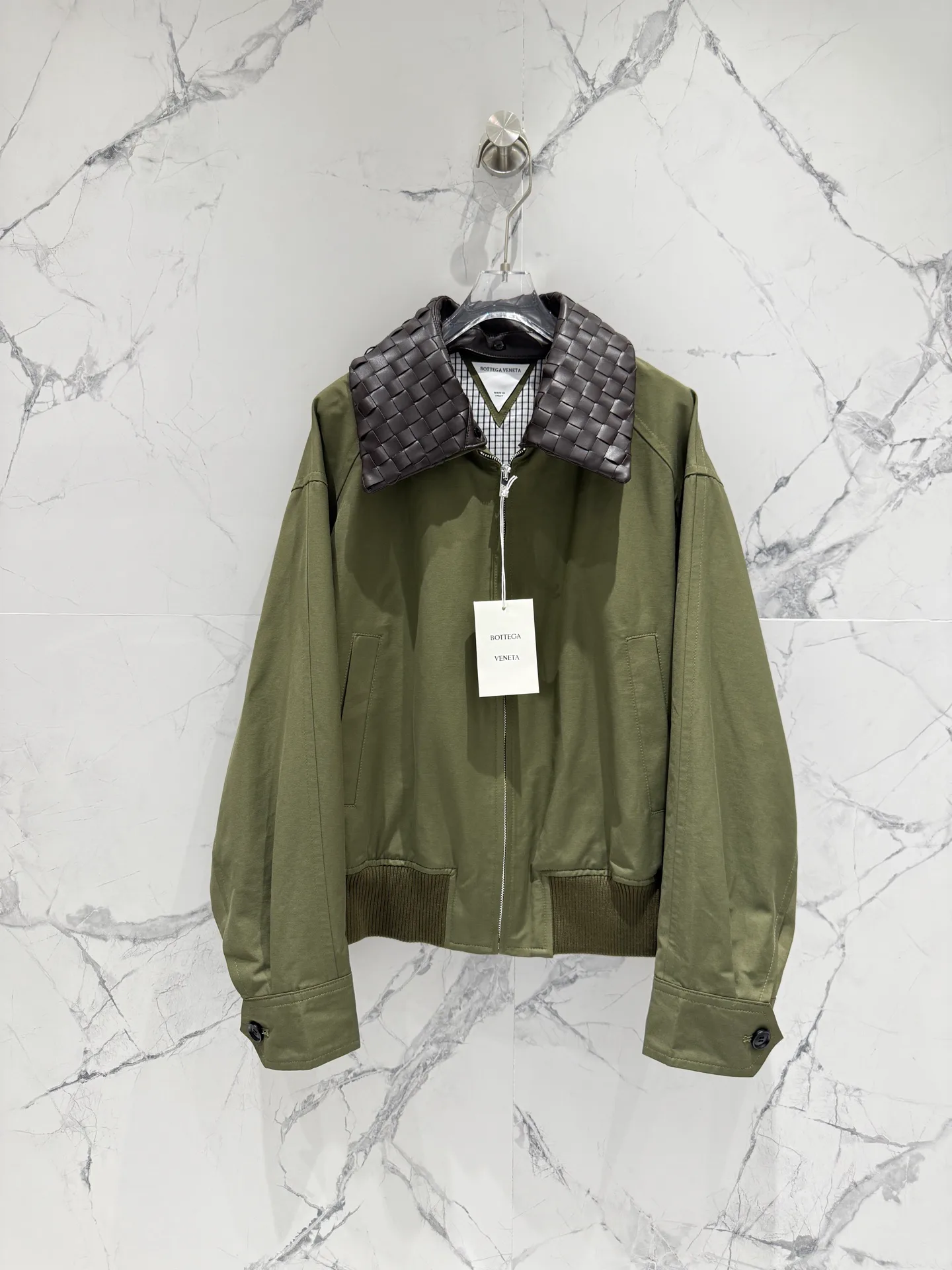 Кожаные Куртки И Дублёнки Женские Bottega Veneta 9976550