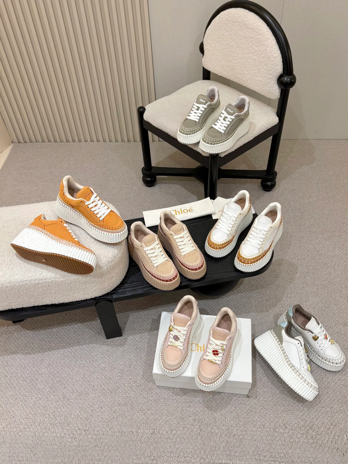 Кроссовки Женские Chloe 19367983