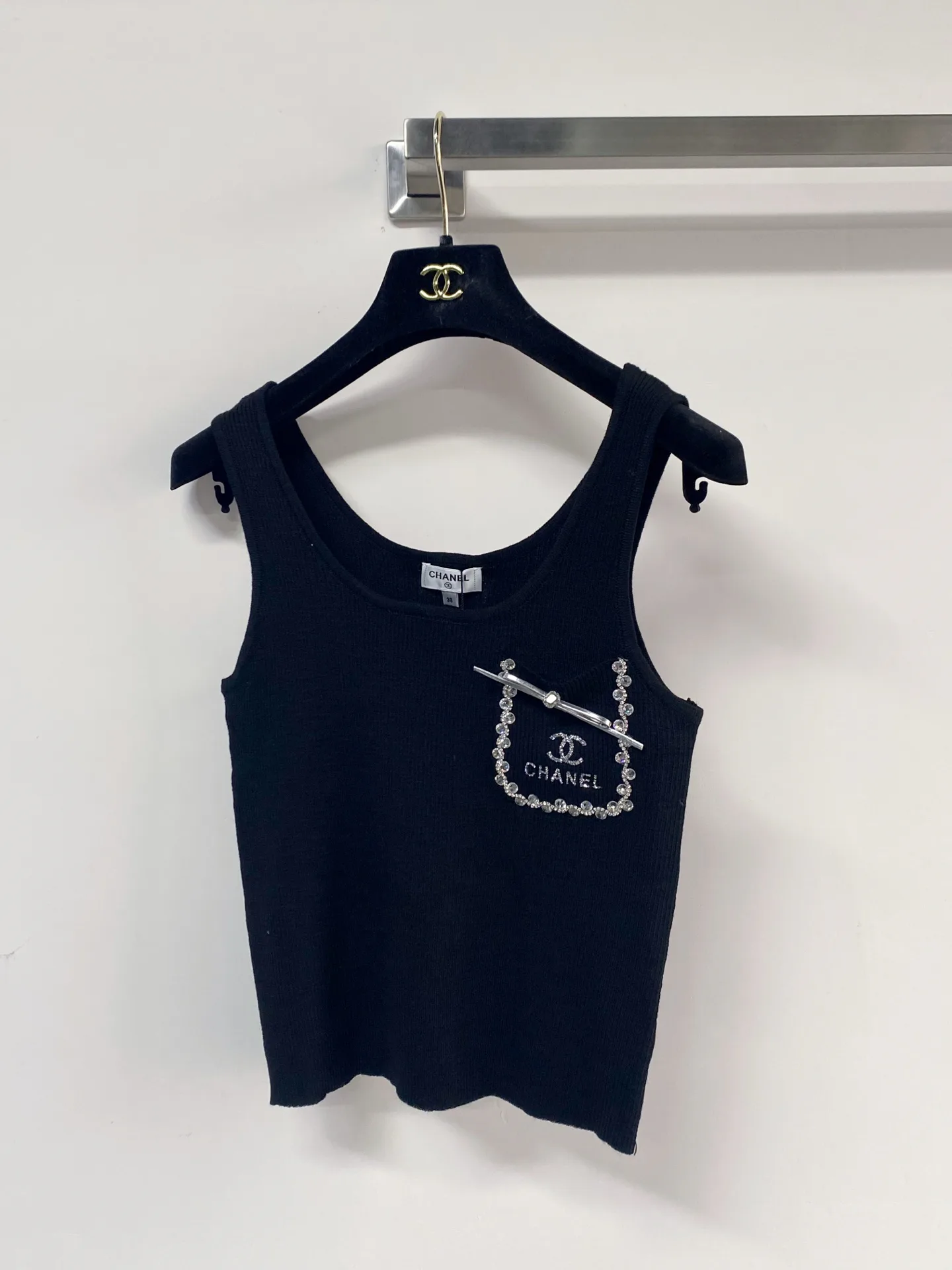 Жилеты Женские Chanel 11642039