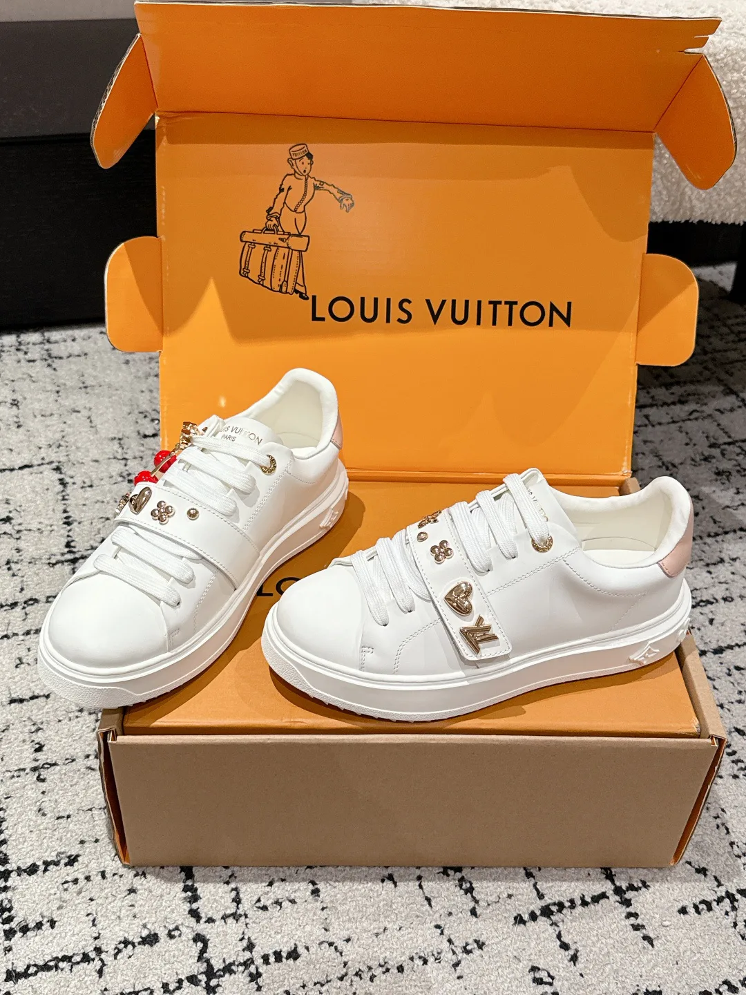 Кеды Женские Louis Vuitton 11214833