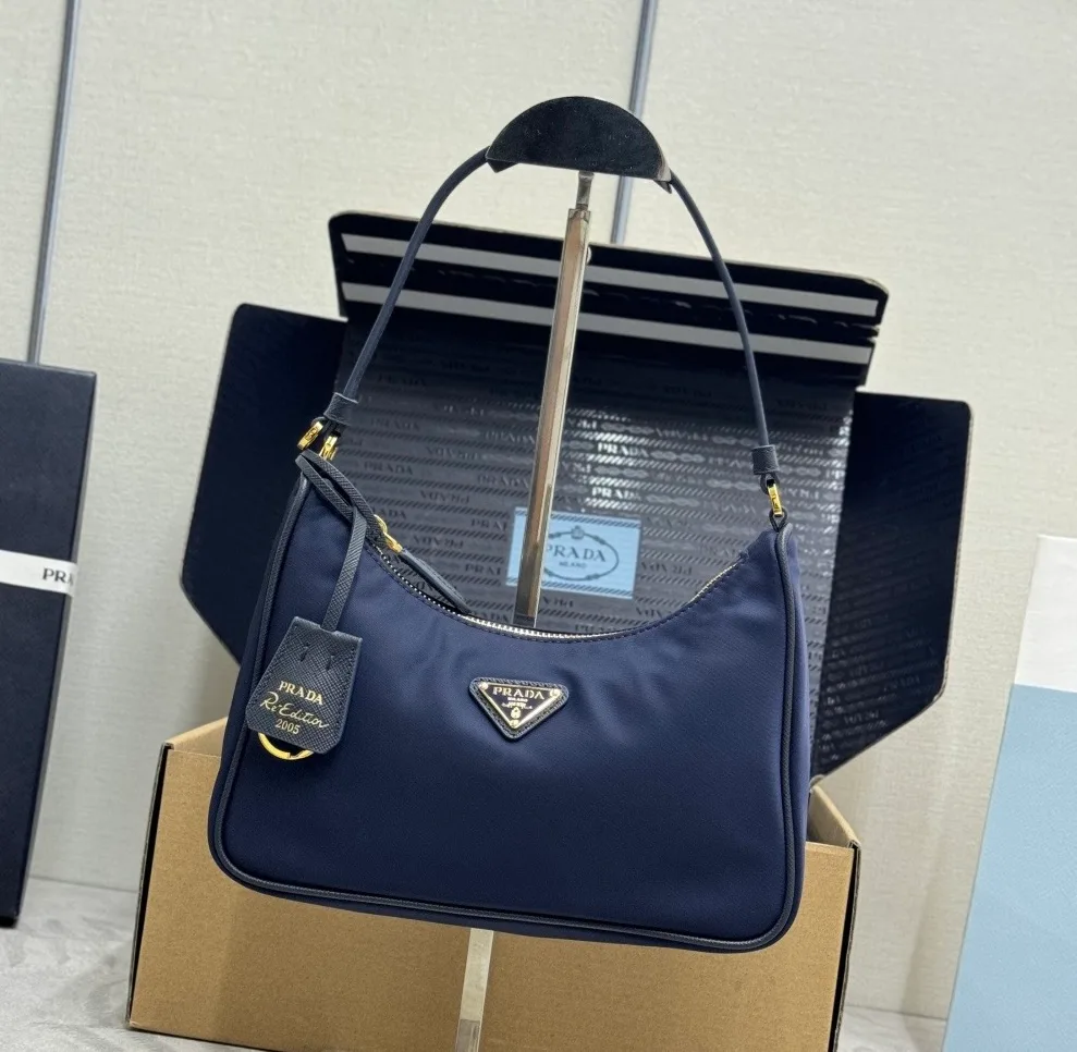 Сумки На Ремне Женские Prada 11682025