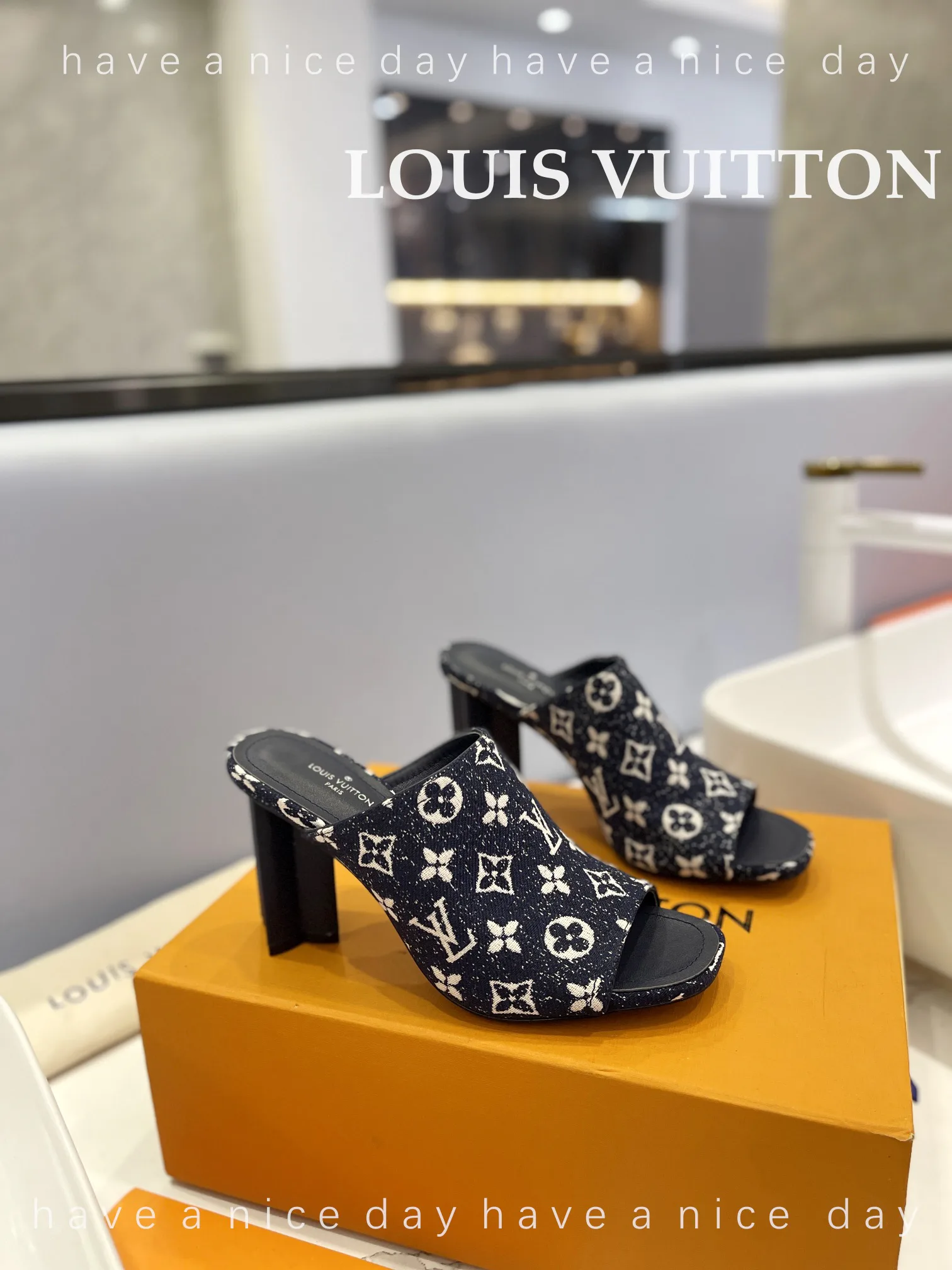 Босоножки Женские Louis Vuitton 9623593