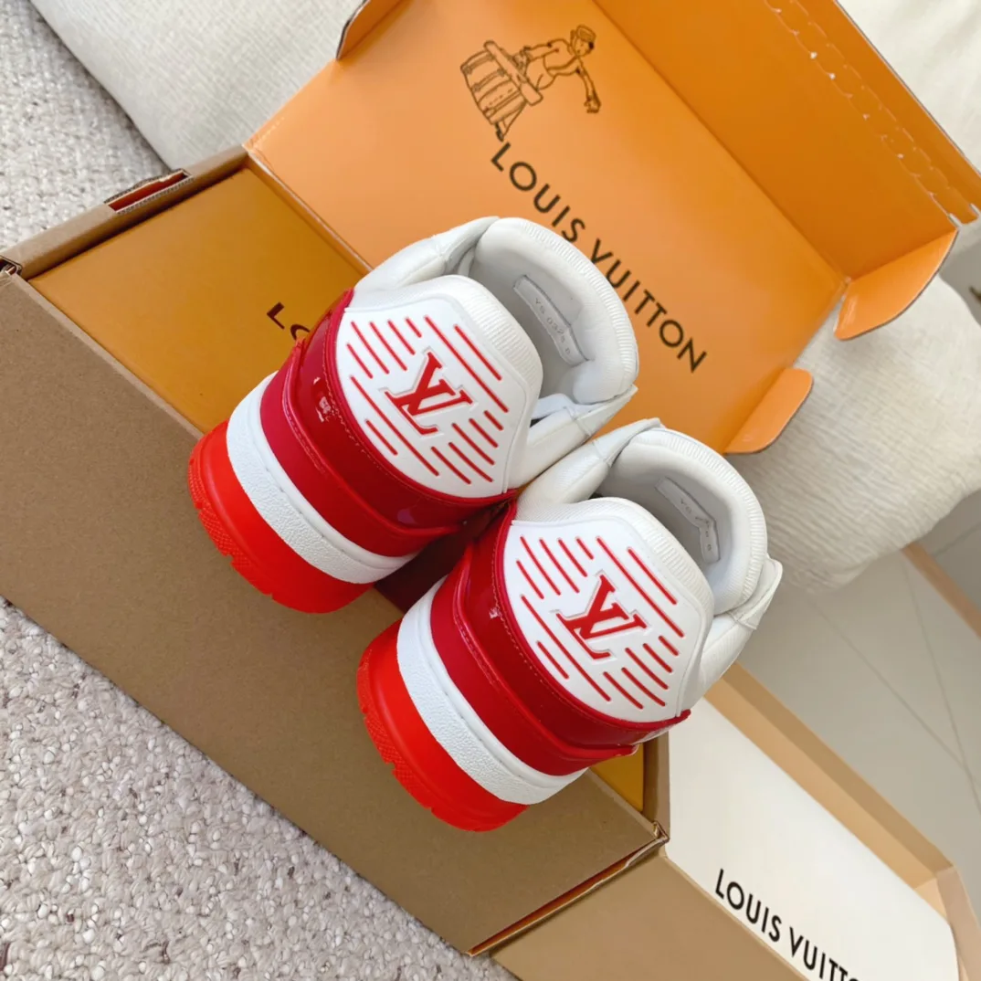Кроссовки Женские Louis Vuitton 10290619