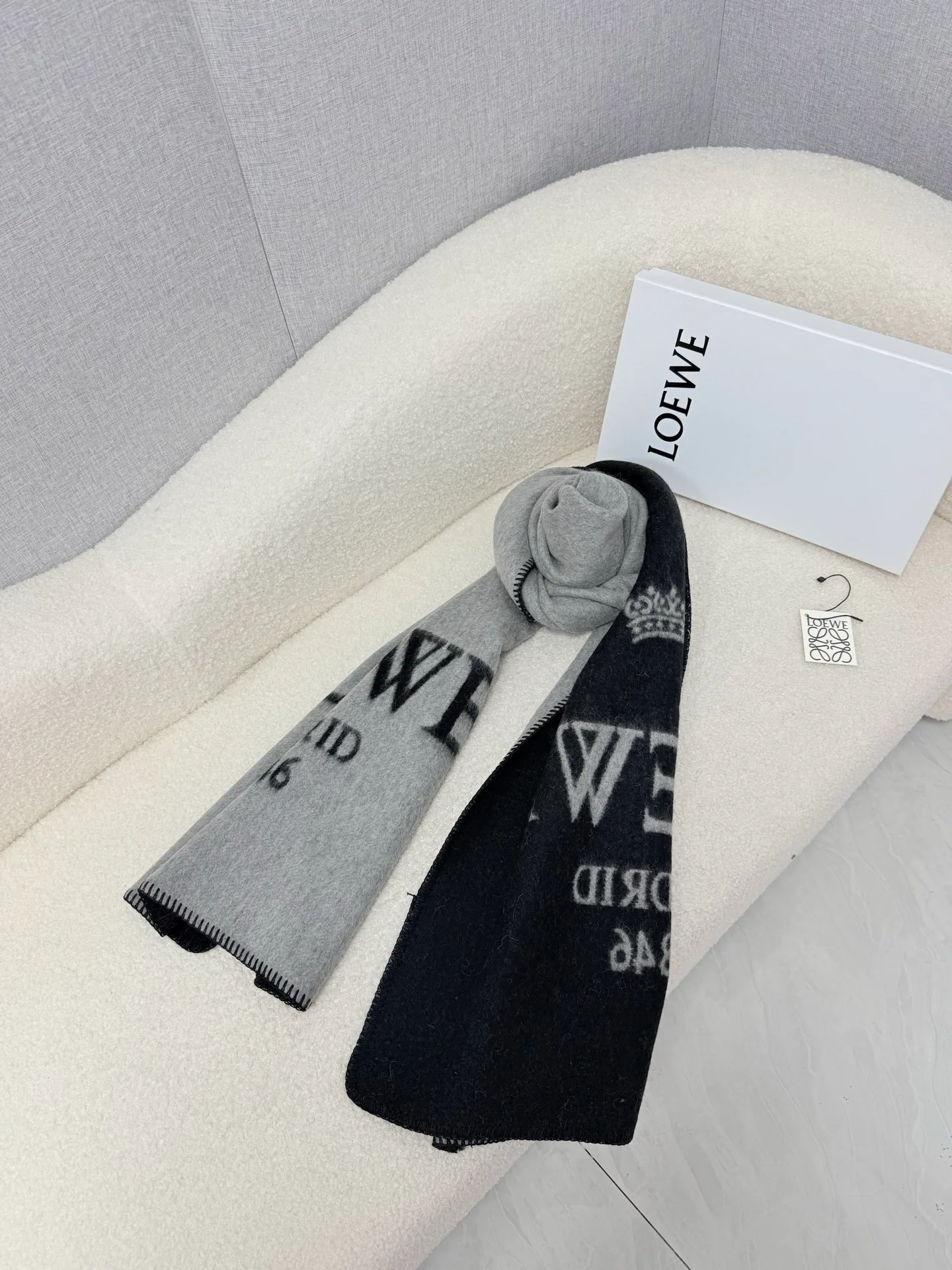 Шарфы Loewe 18275025