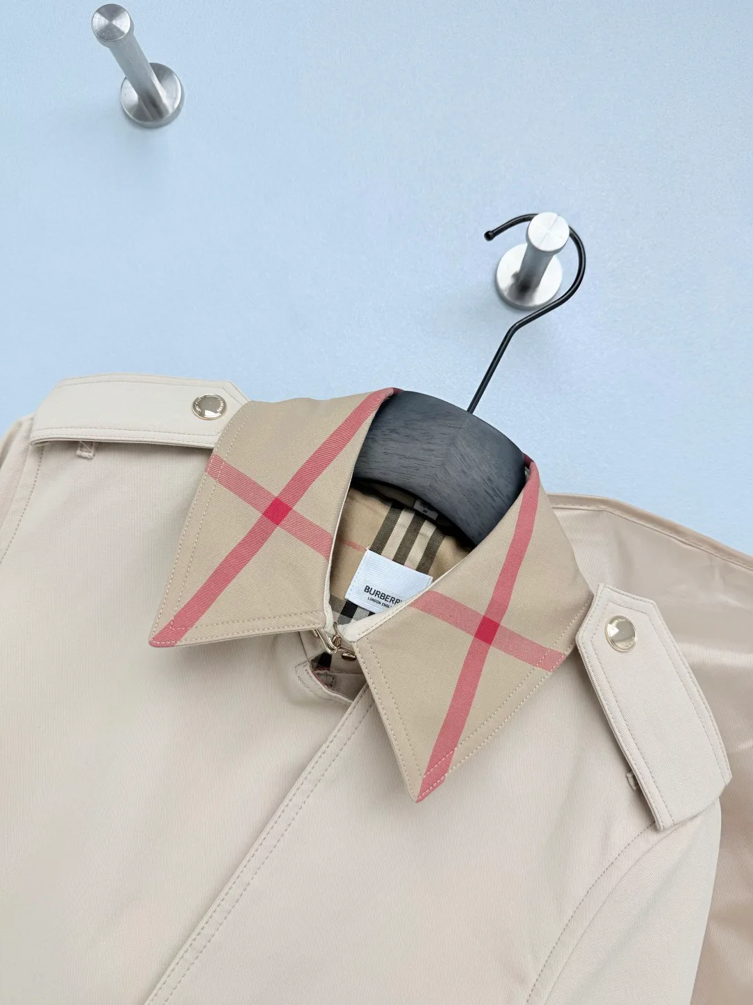 Тренчи Женские Burberry 18512919