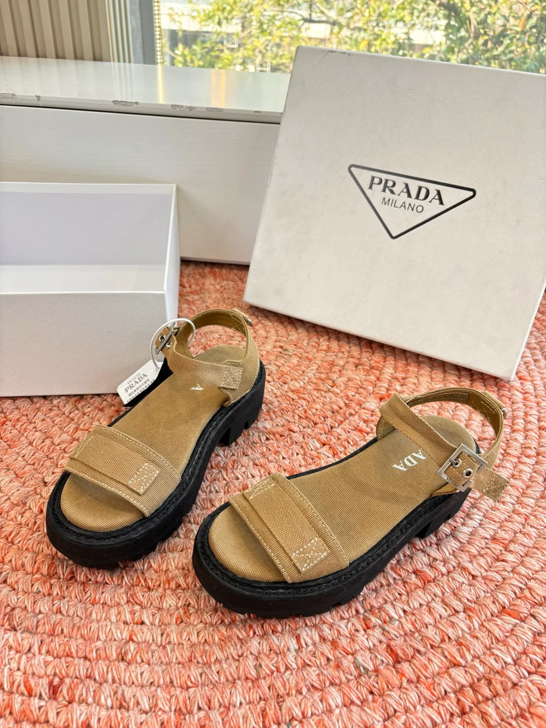 Сандалии Женские Prada 10446994