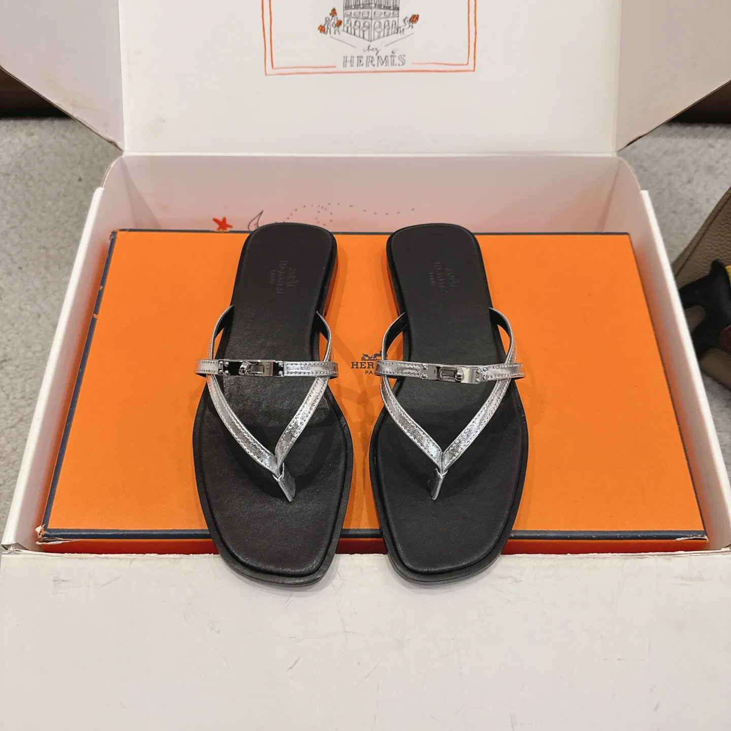 Шлепанцы Женские Hermes 11622311