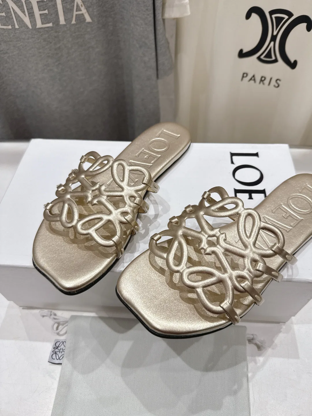 Шлепанцы Женские Loewe 10895760