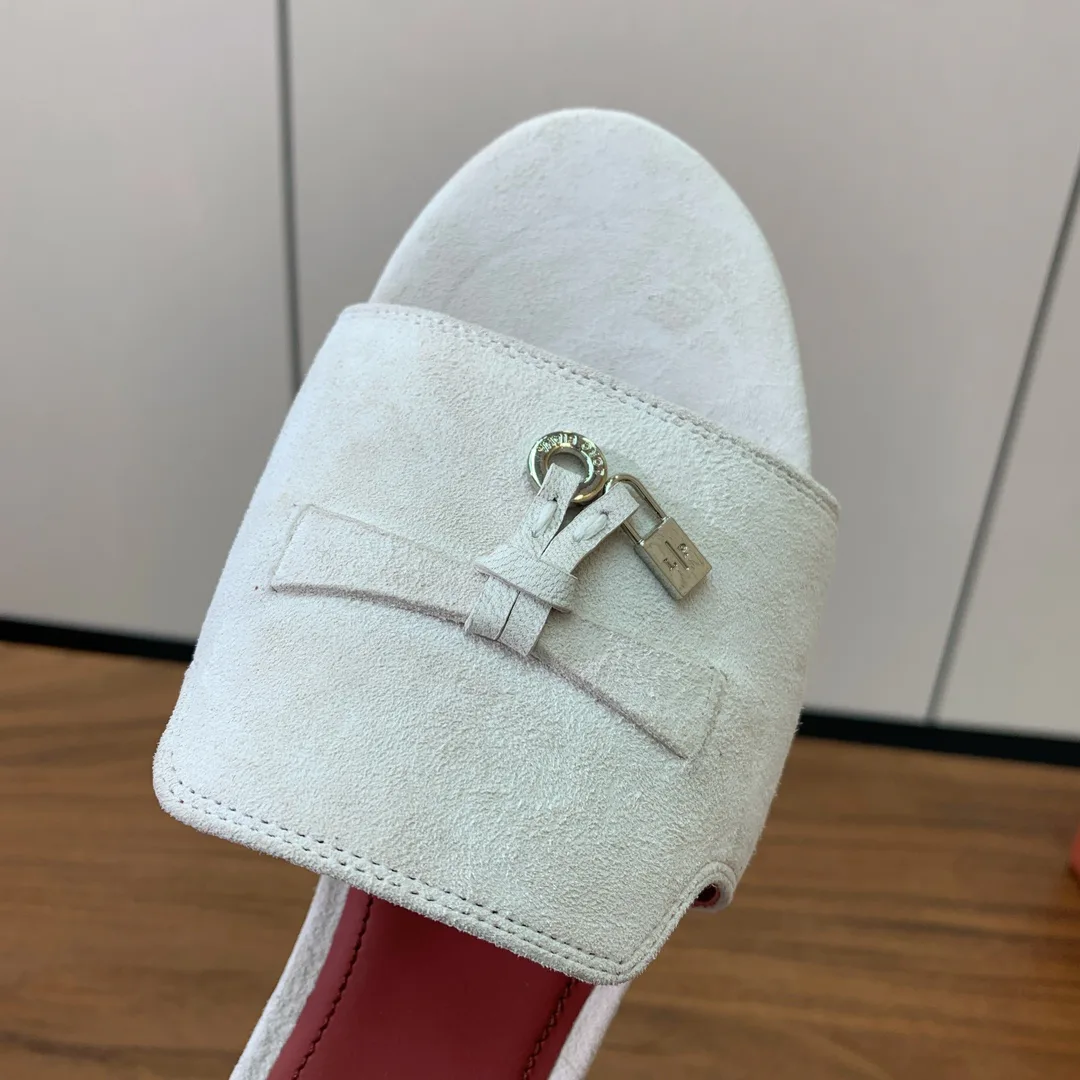 Шлепанцы Женские Loro Piana 19231