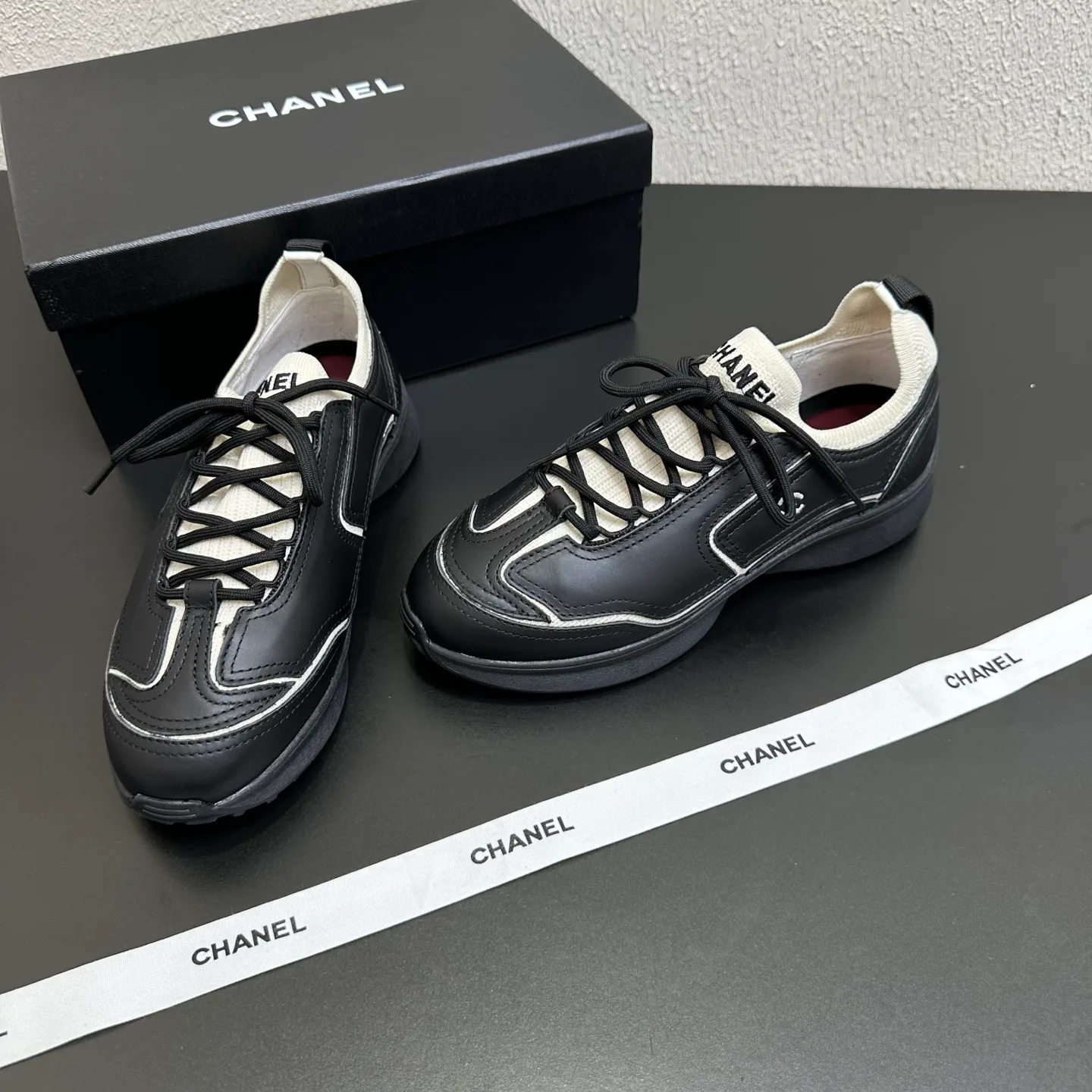 Кроссовки Женские Chanel 17934453