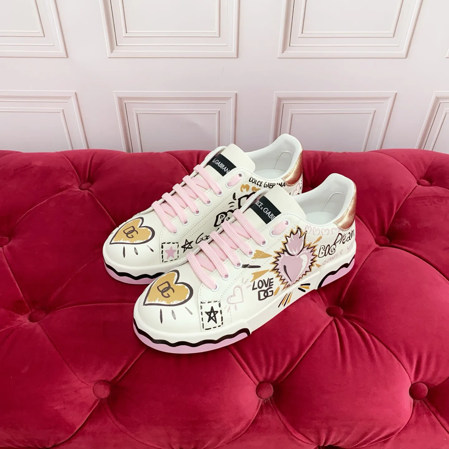 Кроссовки Женские Dolce & Gabbana 18618114