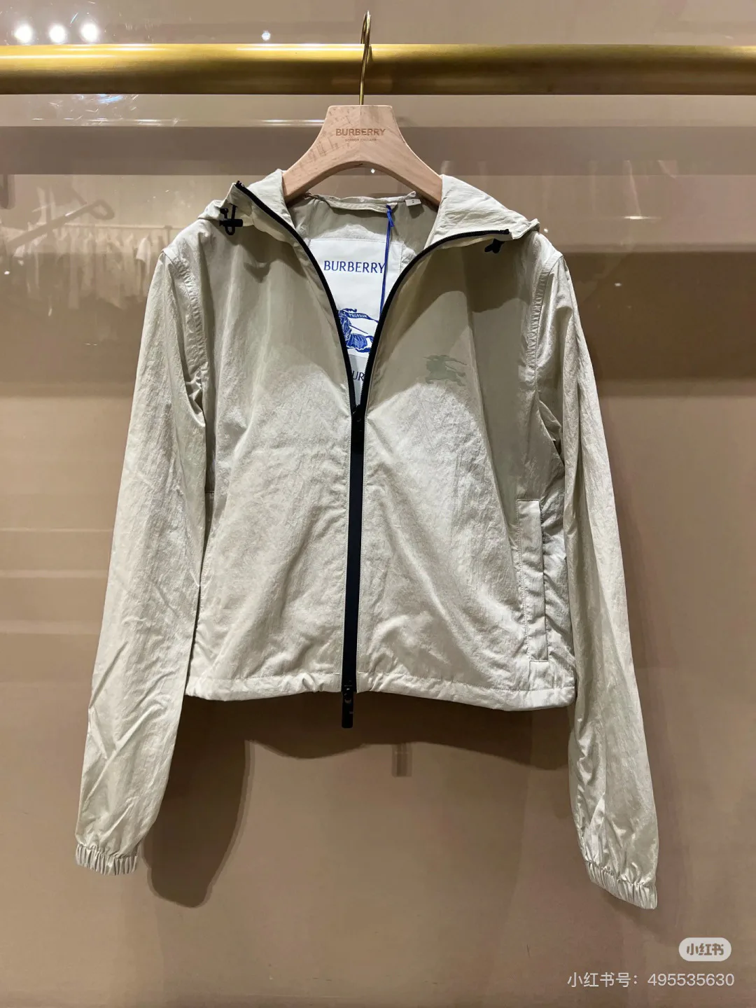 Куртки Женские Burberry Куртки Женские Burberry