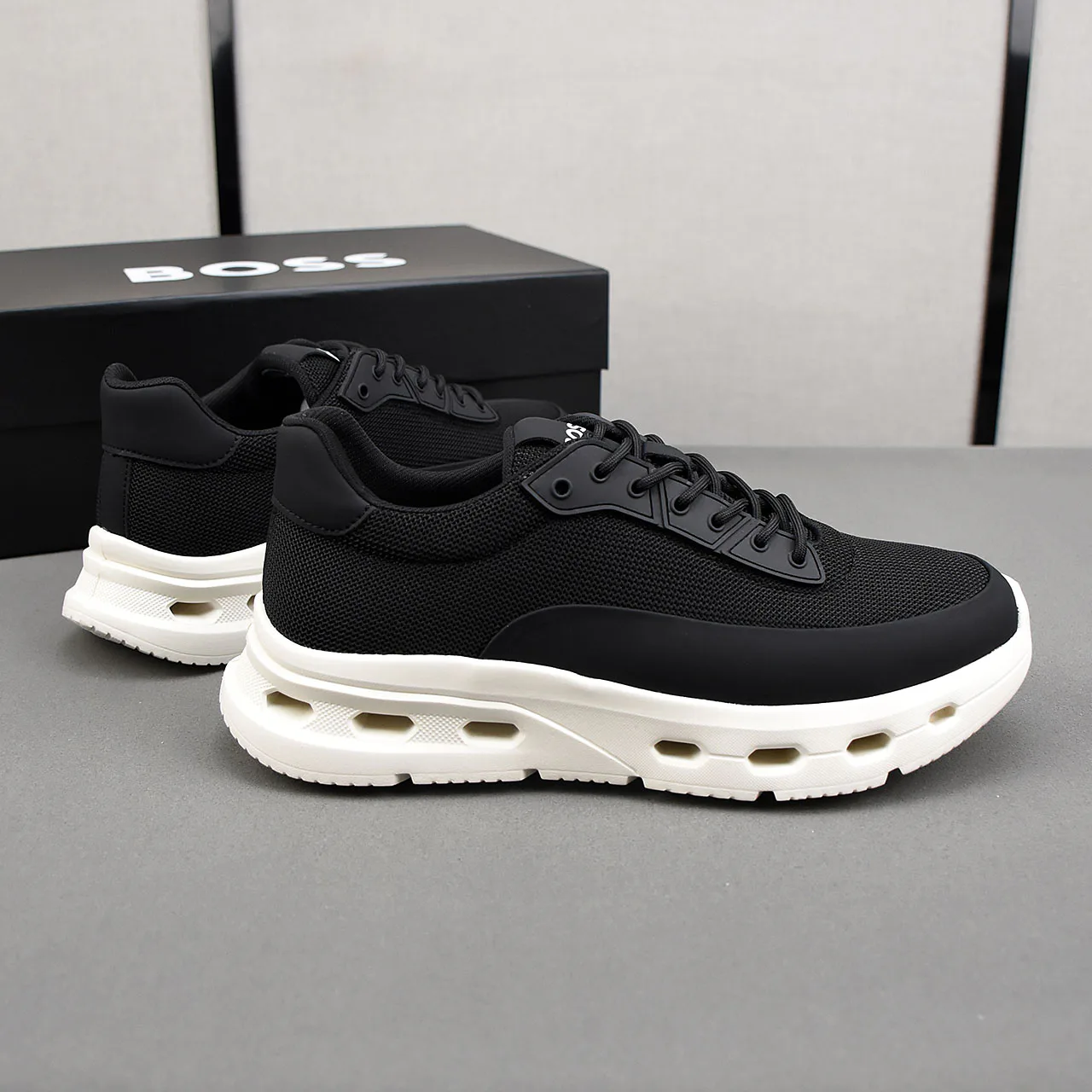 Кроссовки Мужские Hugo Boss 10736411