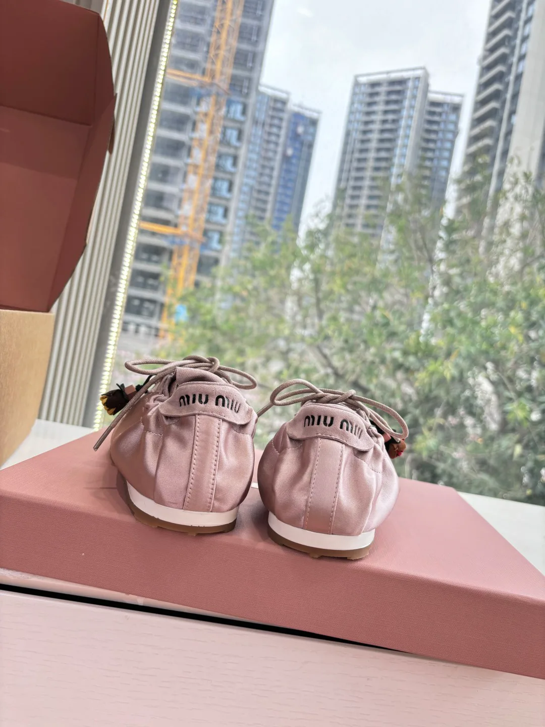 Кроссовки Женские Miu Miu 1138167