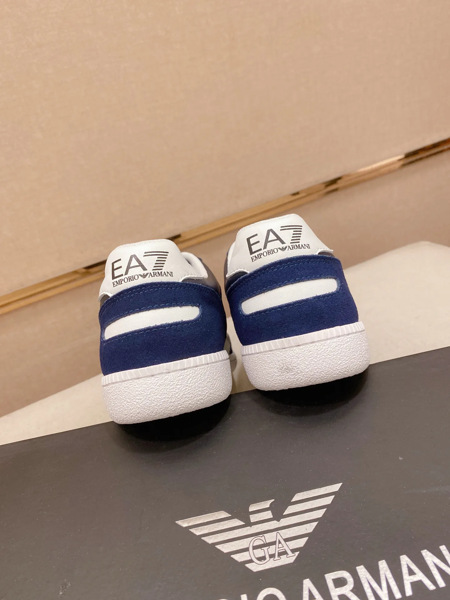 Кроссовки Мужские Armani 10273026