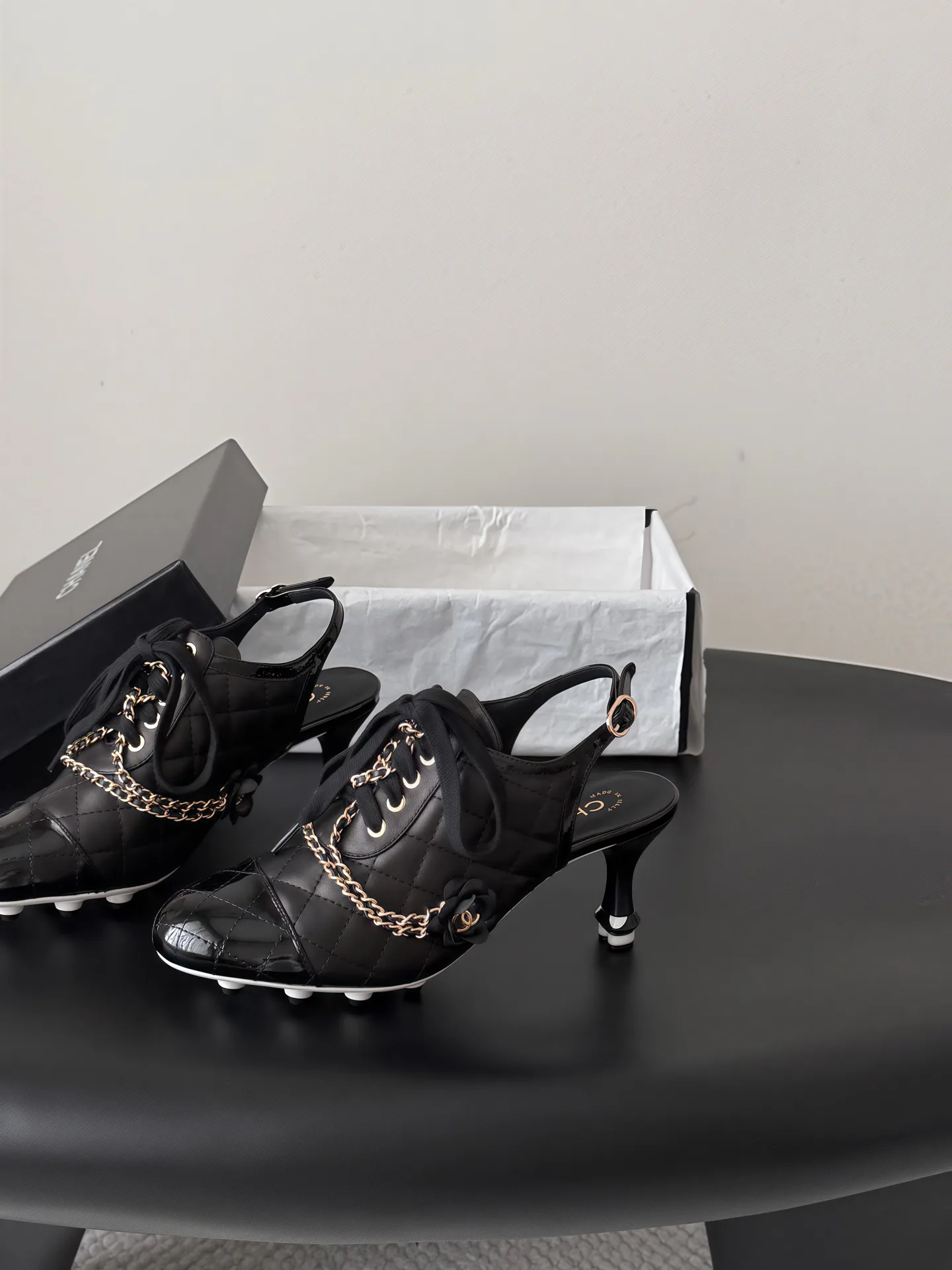 Туфли Женские Chanel 18154316