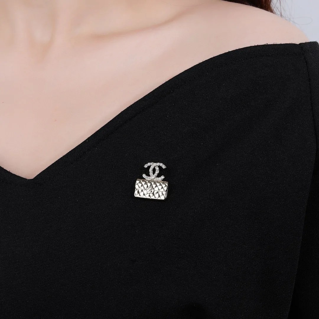 Бижутерия Chanel 17850280
