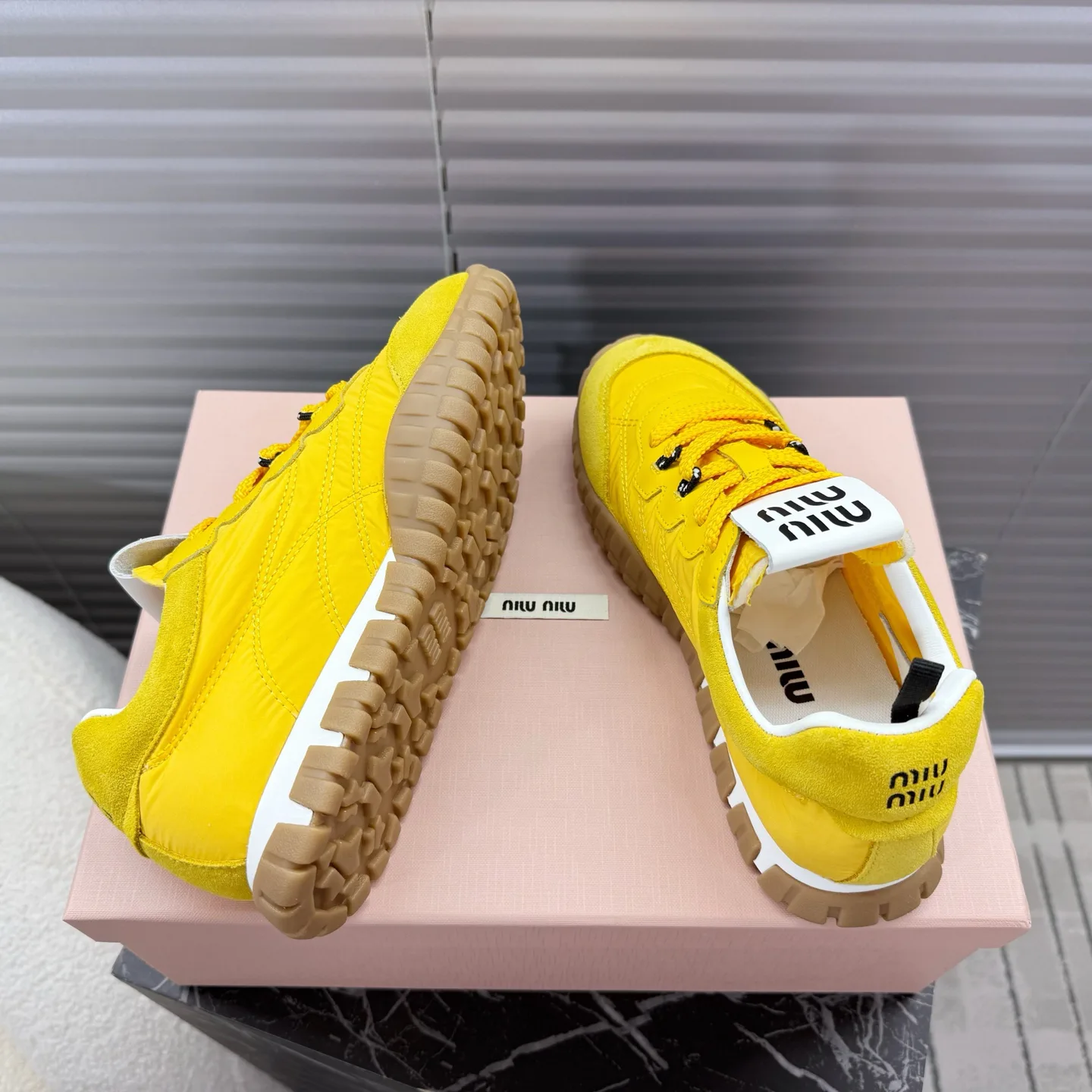 Кроссовки Женские Miu Miu 3742545