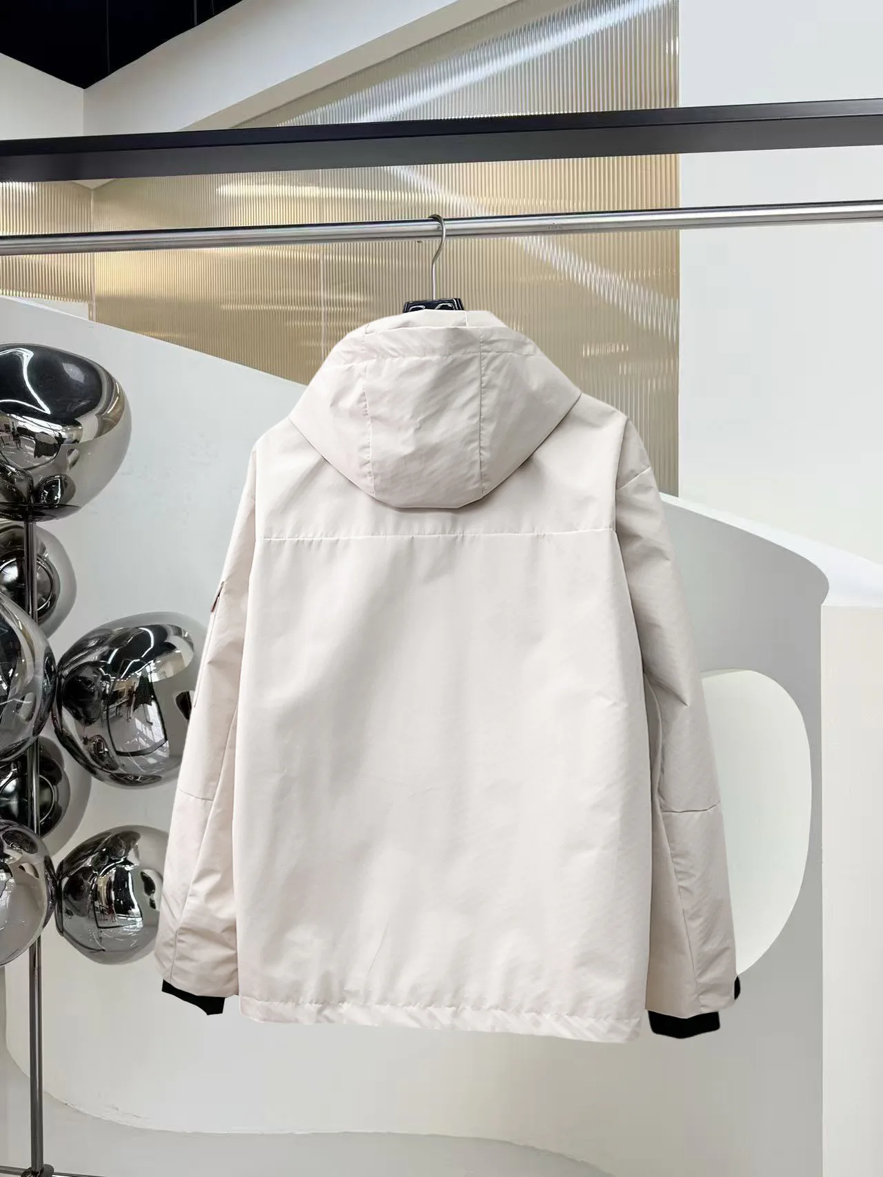 Куртки И Пуховики Мужские Moncler 18191456
