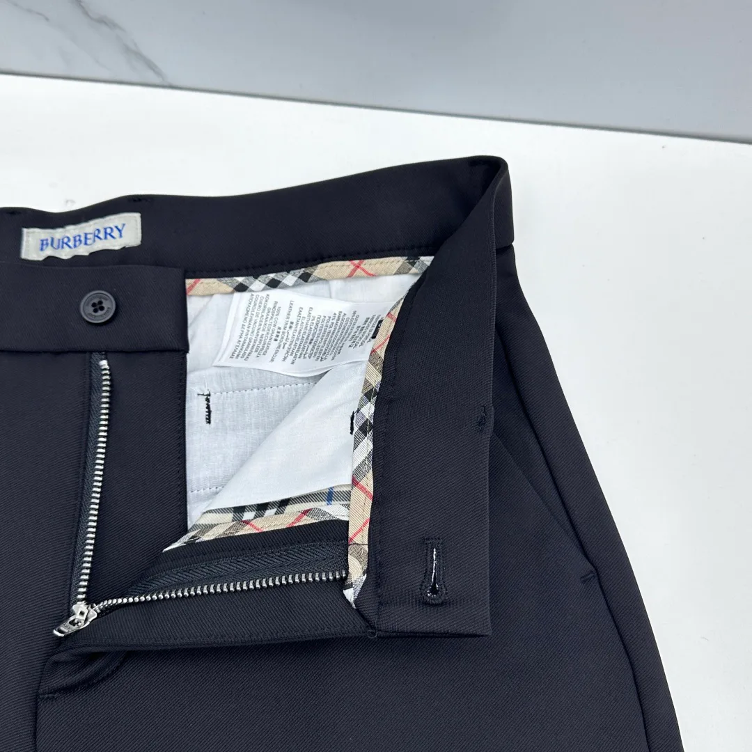 Брюки Мужские Burberry 18246802