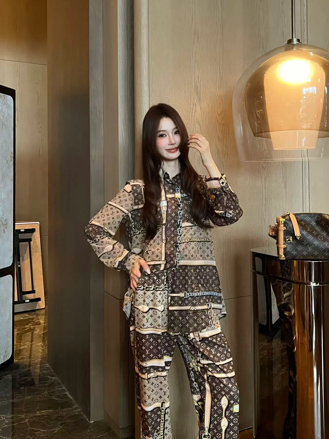 Рубашки Женские Louis Vuitton 1705480