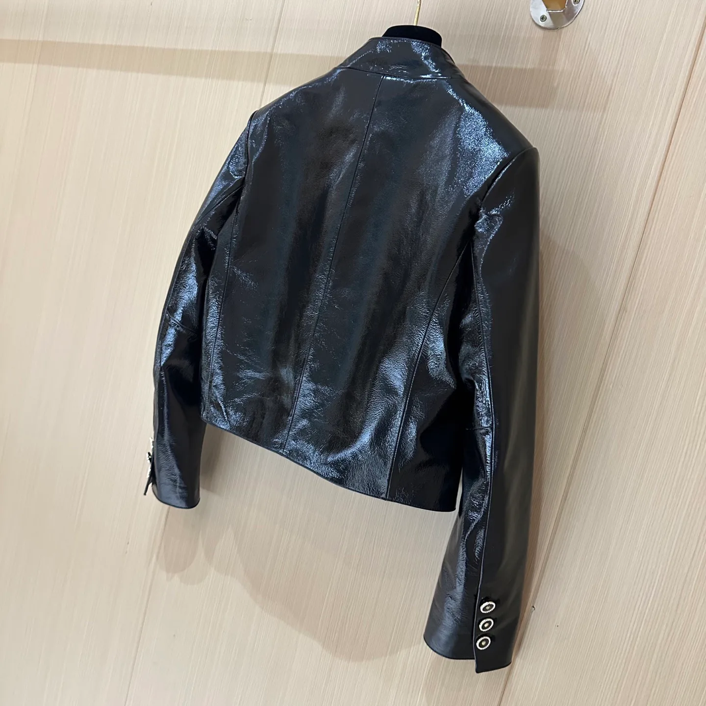 Кожаные Куртки И Дублёнки Женские Chanel 11398508
