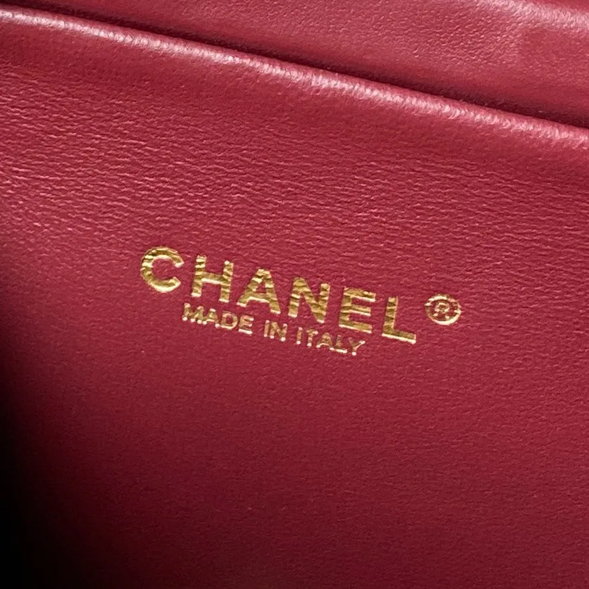 Классические Сумки Женские Chanel 18207983