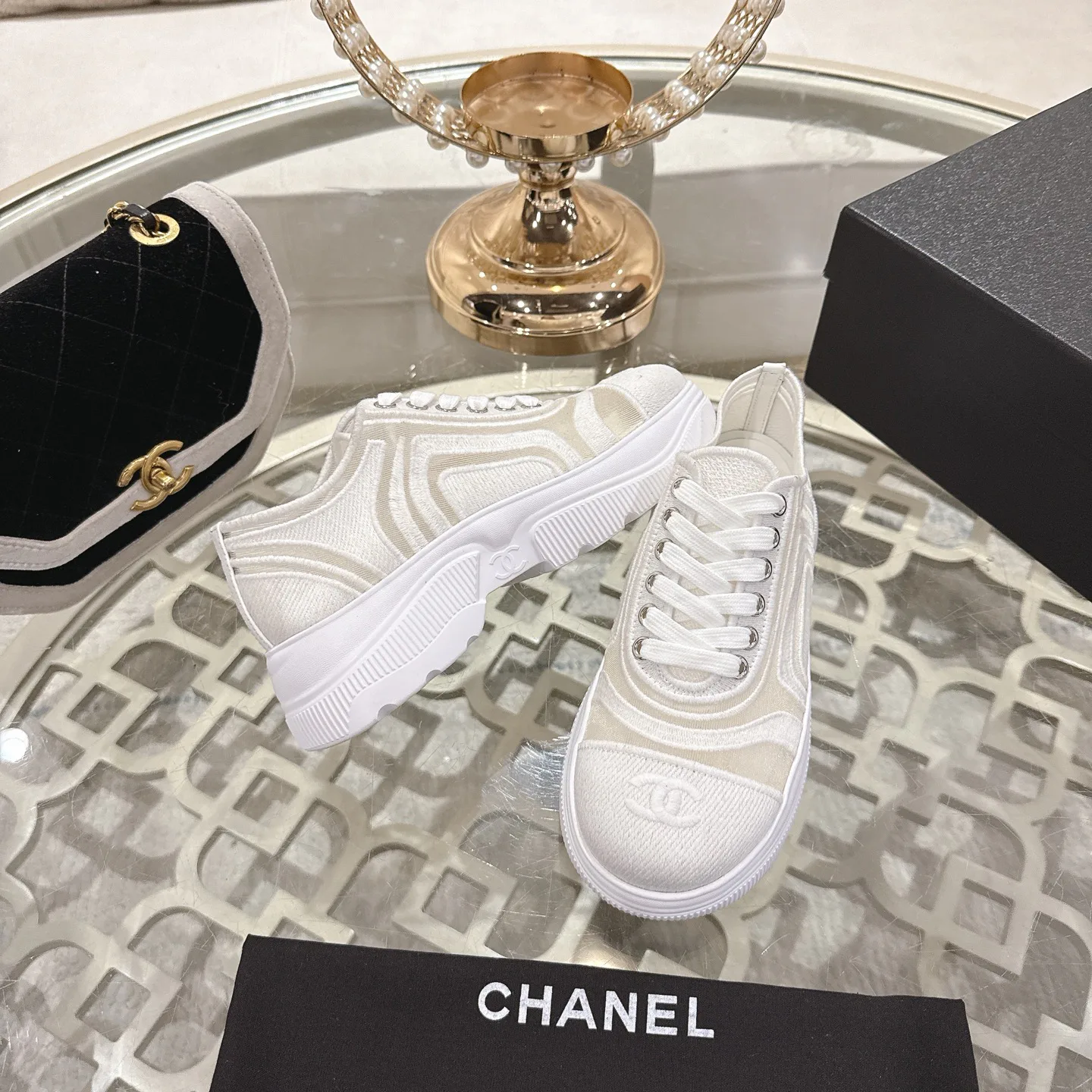 Кроссовки Женские Chanel 1529093