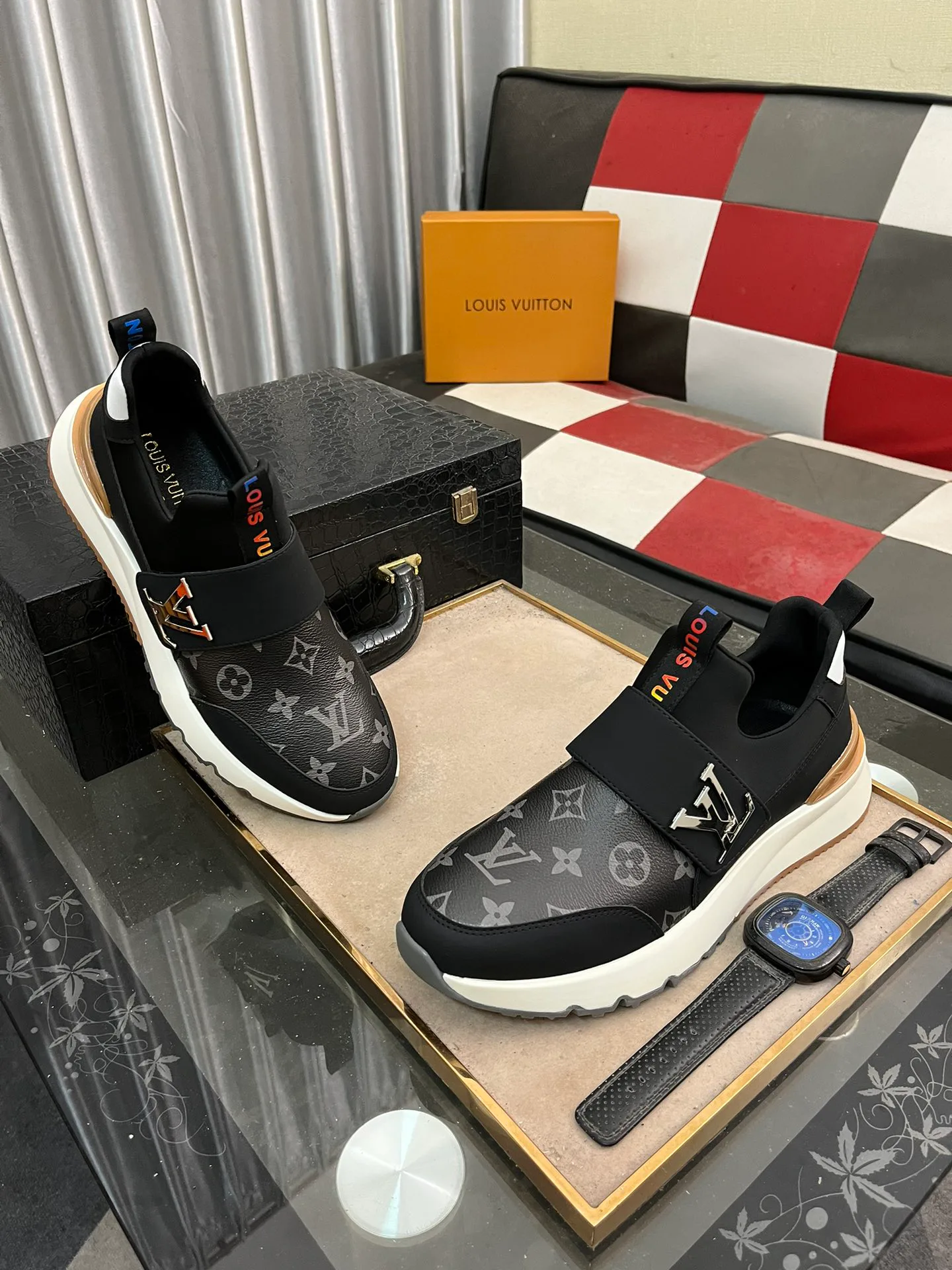 Кроссовки Женские Louis Vuitton 267777