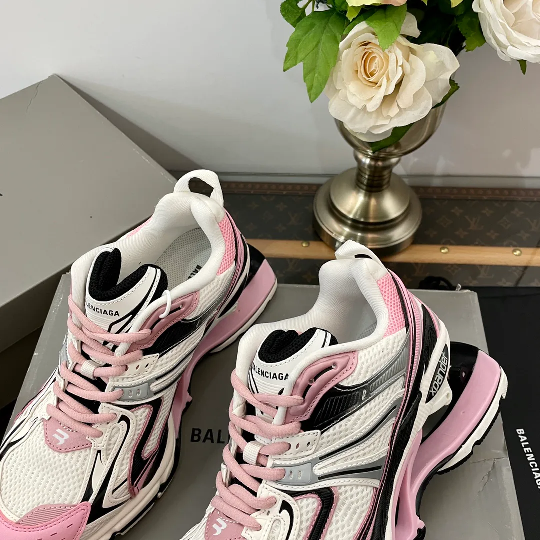 Кроссовки Женские Balenciaga 12656256