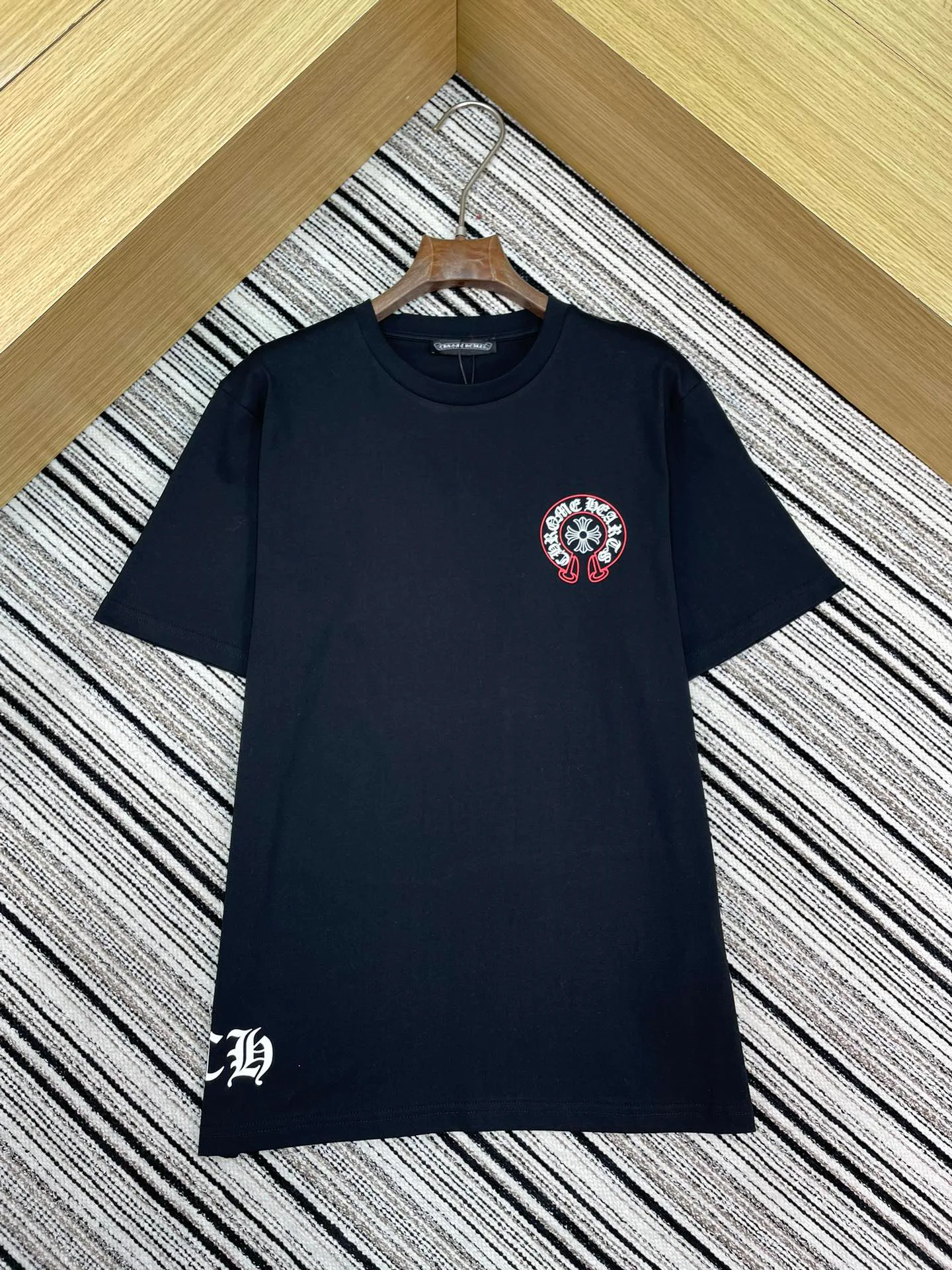 Футболки Женские Chrome Hearts 1716163