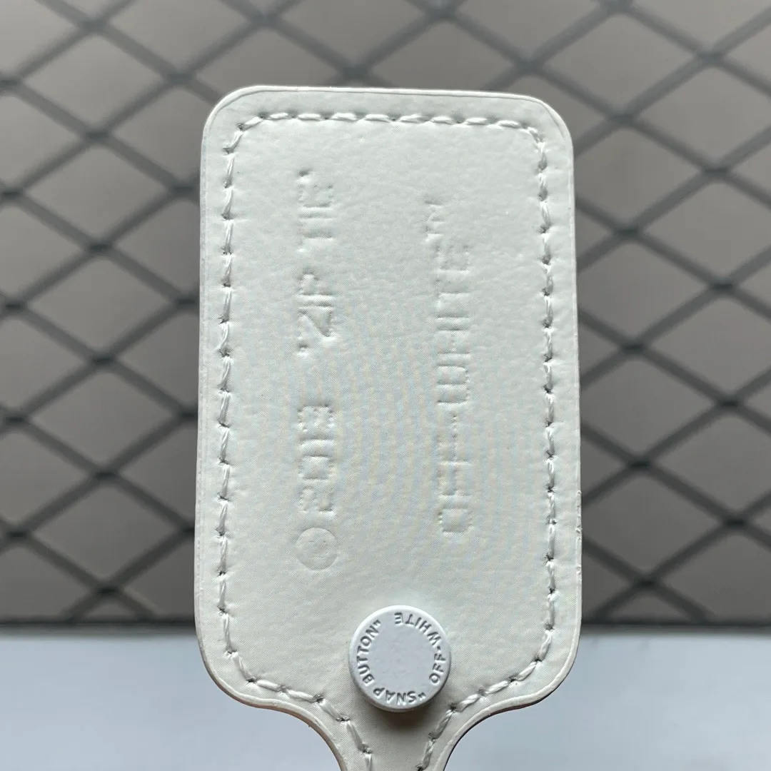 Кроссовки Мужские Off-White 18924927