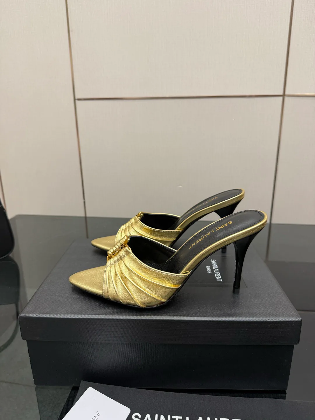 Босоножки Женские Saint Laurent 13164422