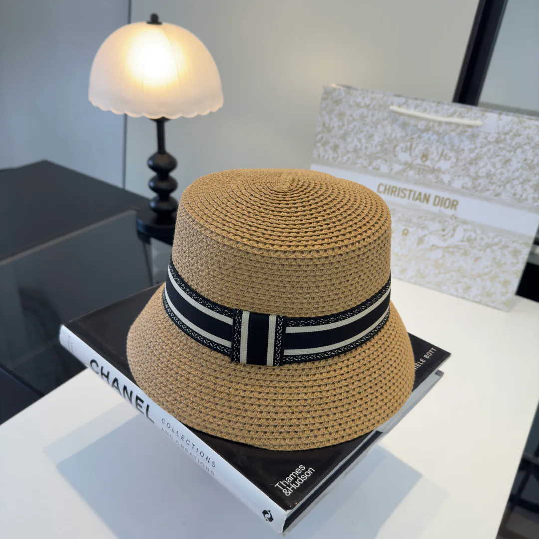 Головные Уборы Christian Dior 11633304