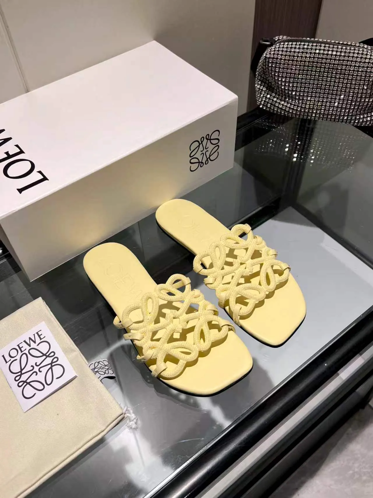 Шлепанцы Женские Loewe 13269683