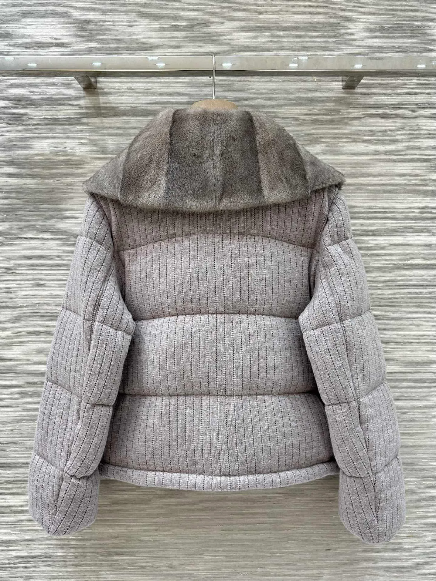 Куртки И Пуховики Женские Loro Piana 18115062