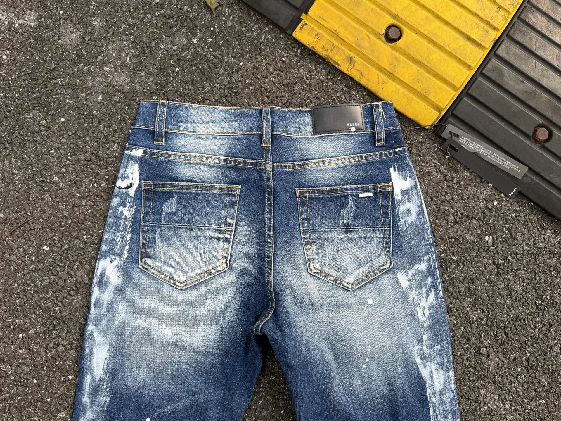 Джинсы Женские Amiri 16984051