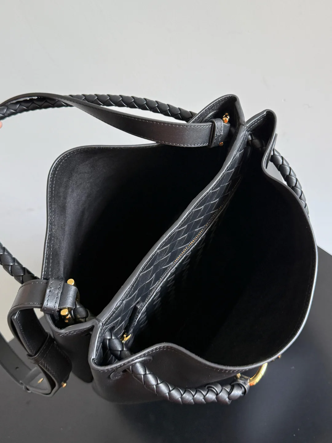 Классические Сумки Женские Bottega Veneta 11255367