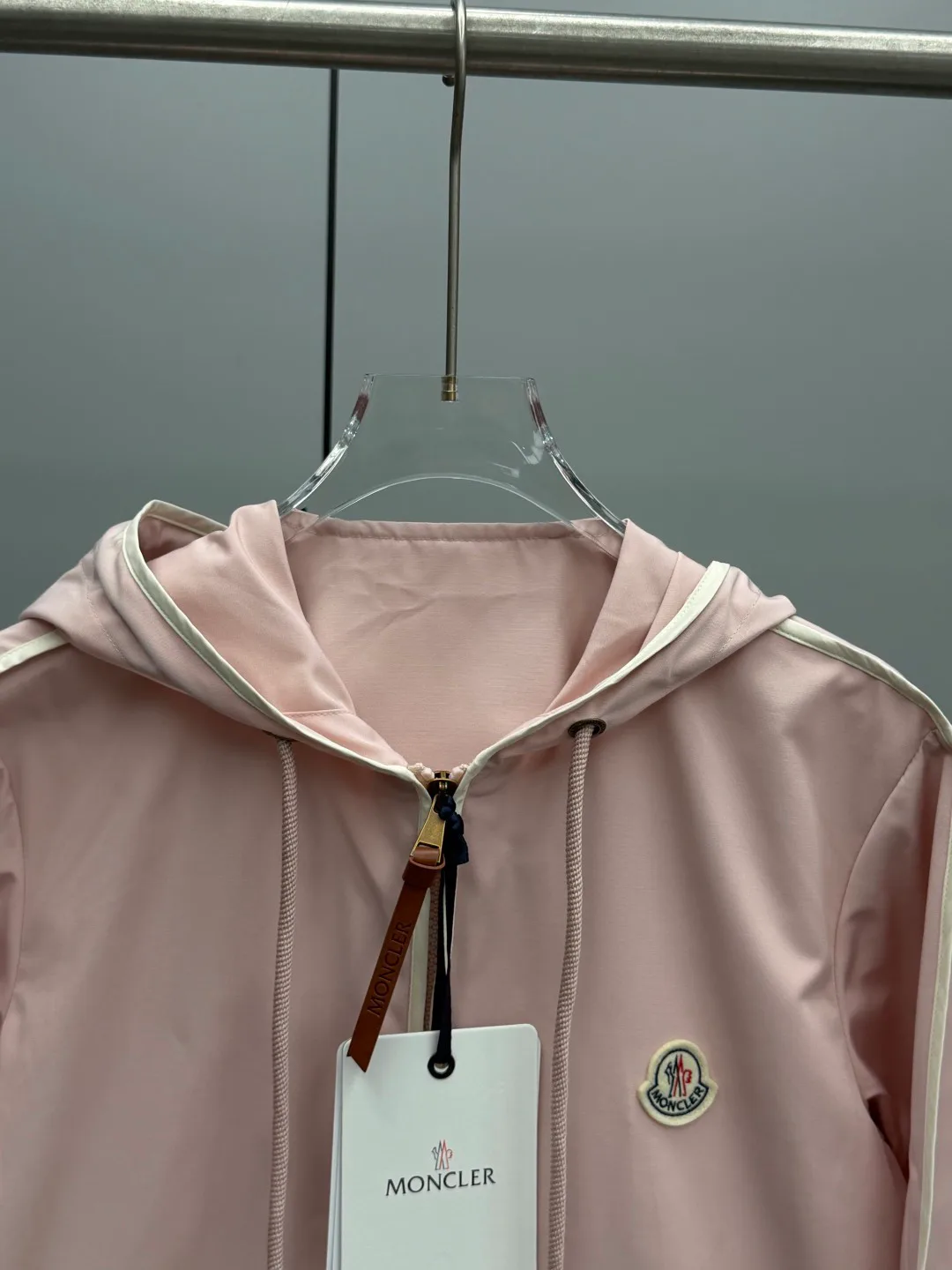 Куртки И Пуховики Женские Moncler 11696921
