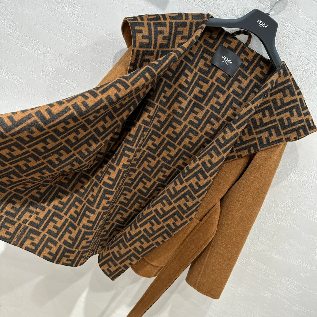 Пальто Женские Fendi 4498528