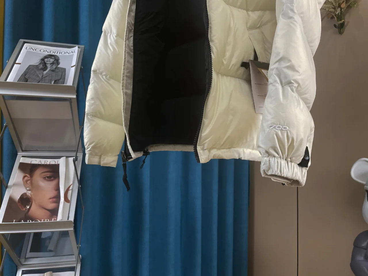 Куртки И Пуховики Женские The North Face 18885519