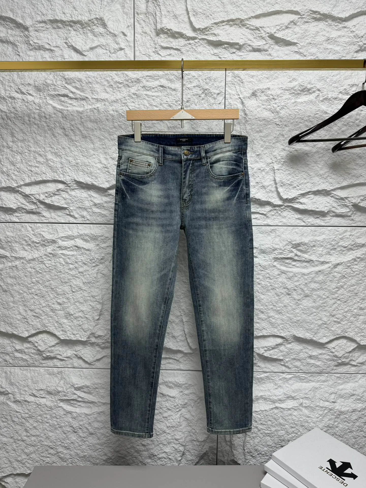 Джинсы Мужские Givenchy 10391002